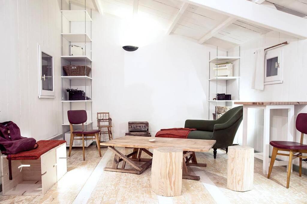 Logement Design A Loix-En-Re - 2 Etoiles - Centre Village Екстер'єр фото